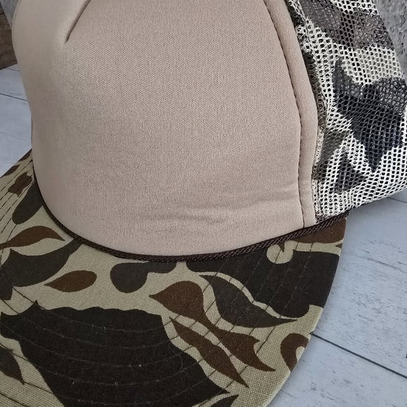 The Madhatter Camouflage Trucker Mesh Back Snapback Hat - Picture 6 of 8